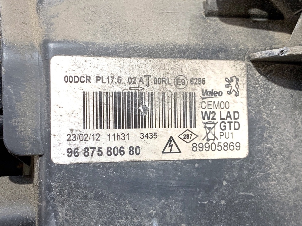 STARK-851961-6