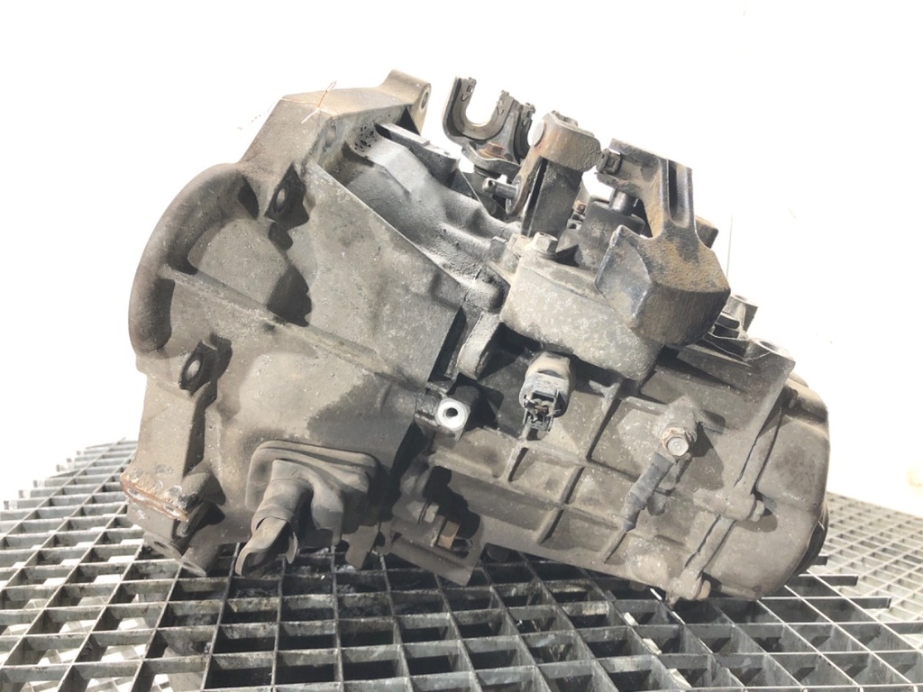 STARK-690286-1