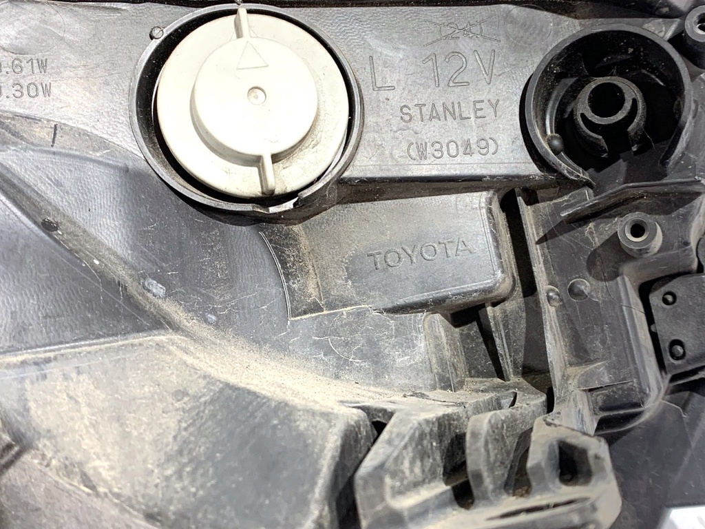 STARK-825124-4