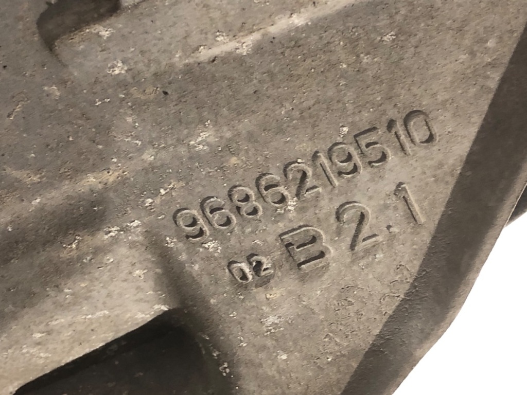 STARK-712688-5