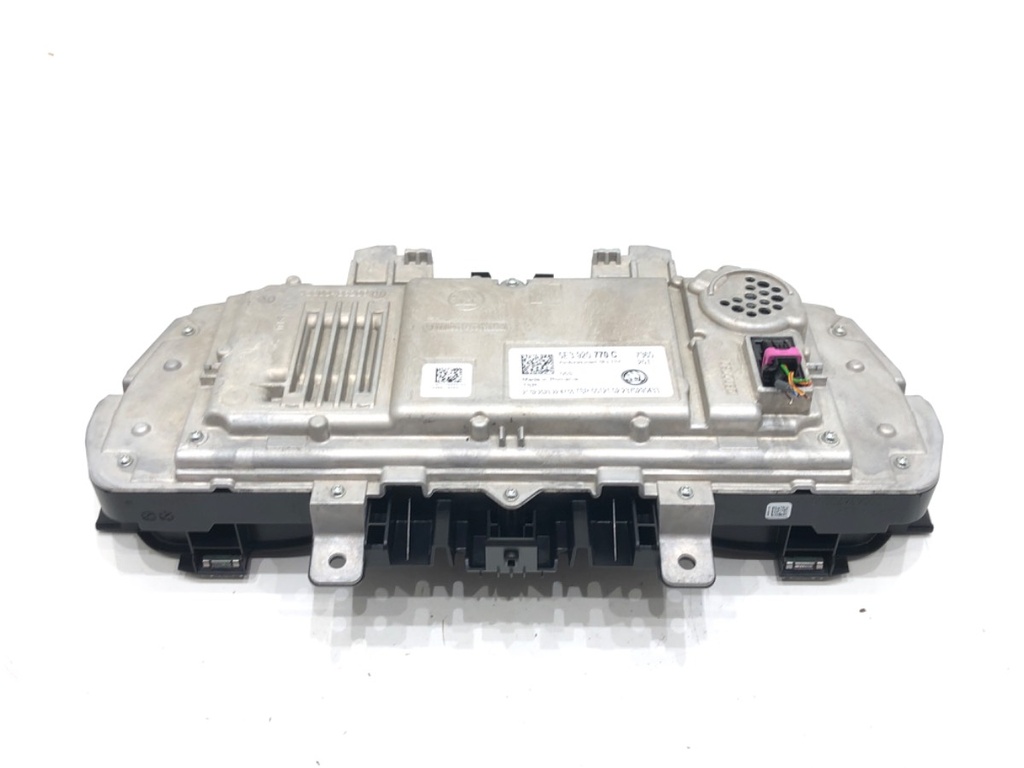 STARK-696412-1