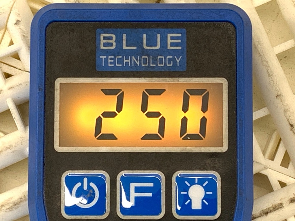 STARK-687088-4