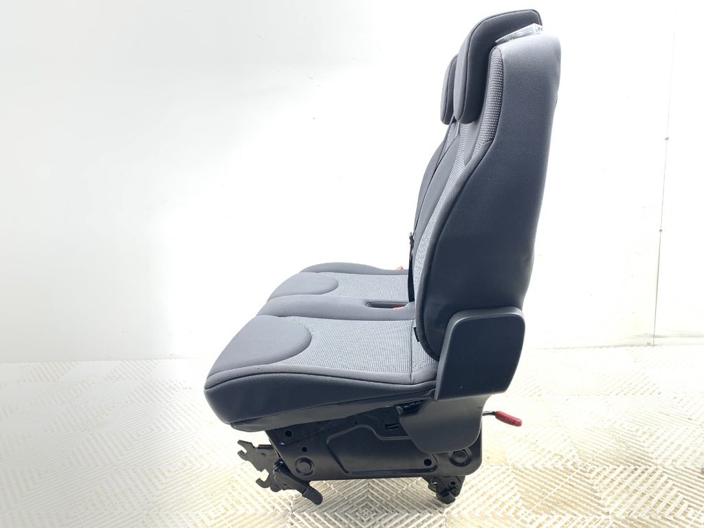 STARK-692202-3