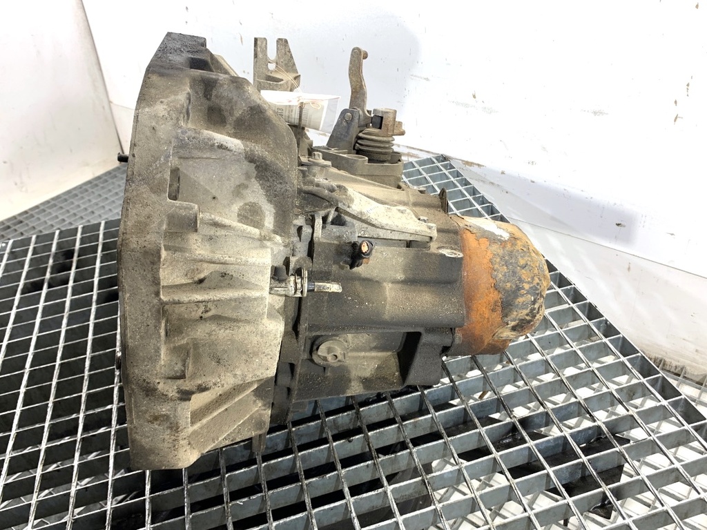 STARK-878621-1
