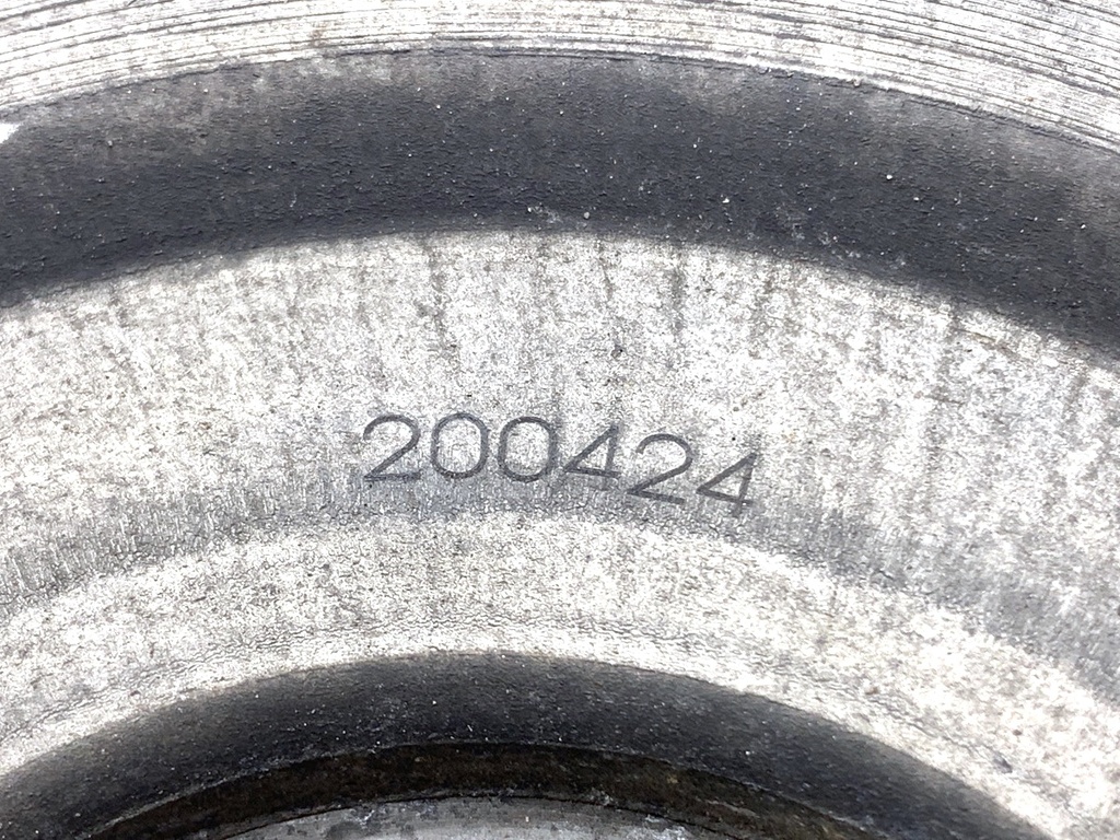 STARK-889101-4