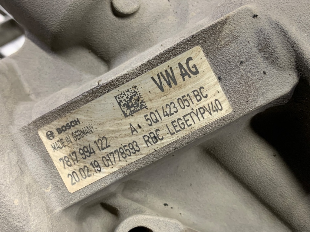 STARK-808189-6