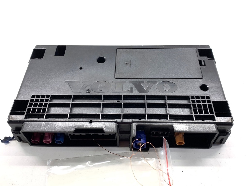 STARK-832086-1