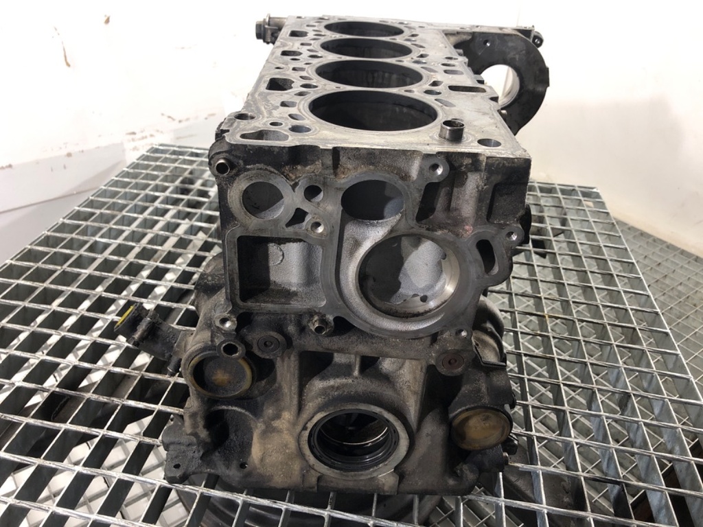 STARK-859431-3