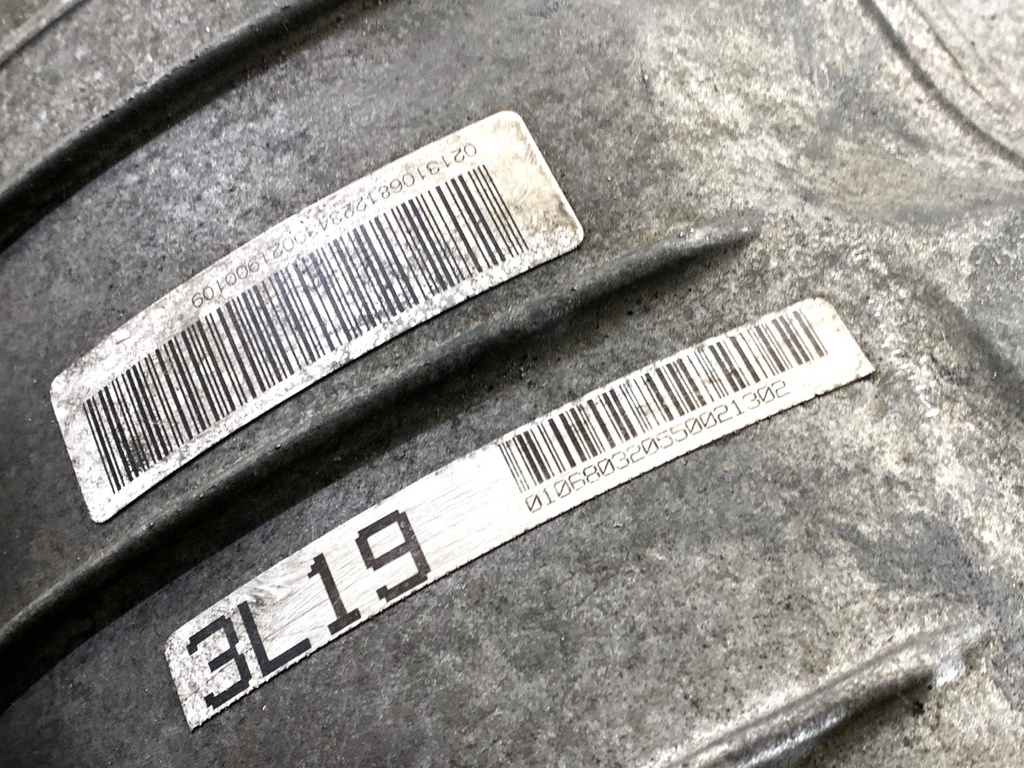 STARK-921937-4