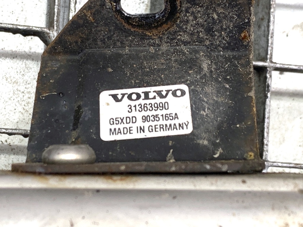 STARK-832209-3