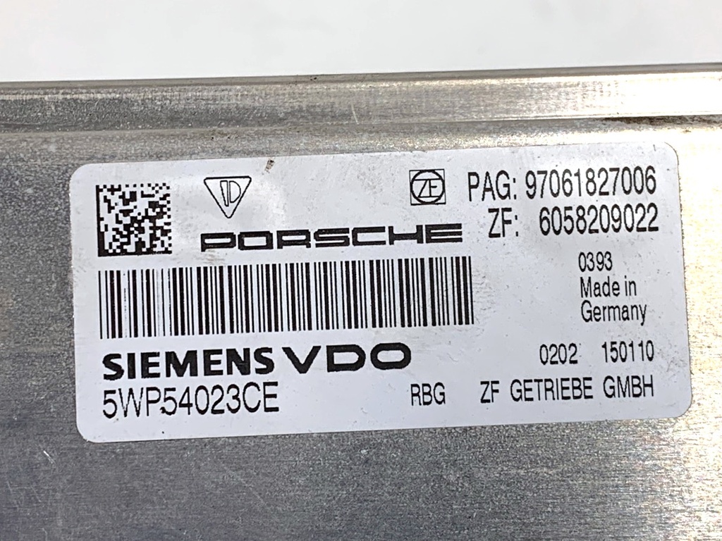 STARK-840632-3