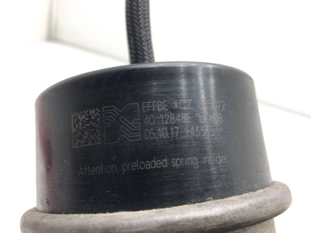 STARK-823387-5