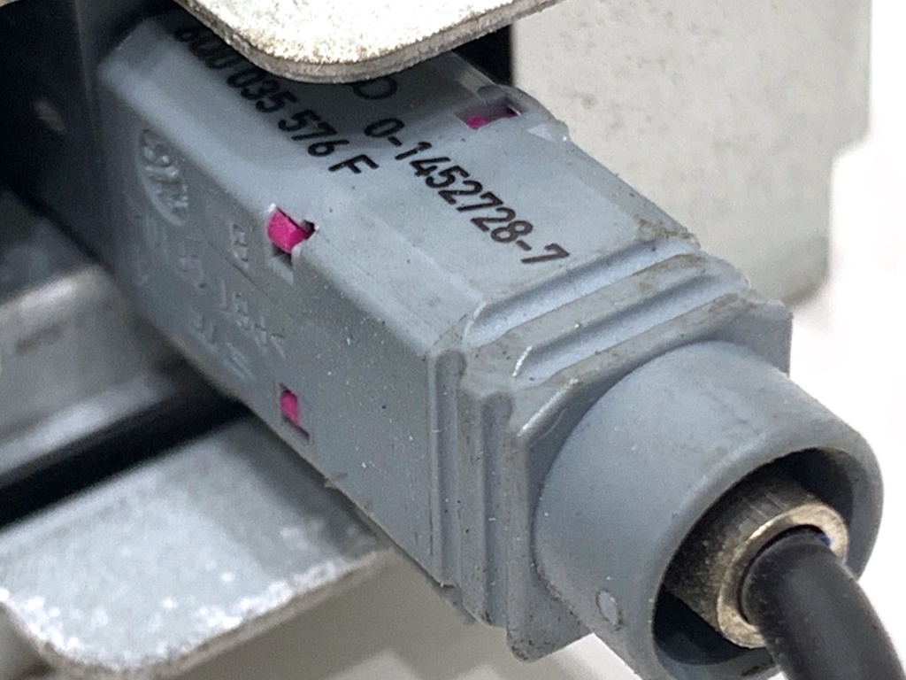 STARK-874708-4