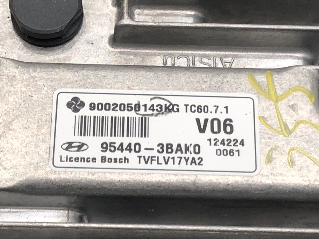 STARK-699639-3
