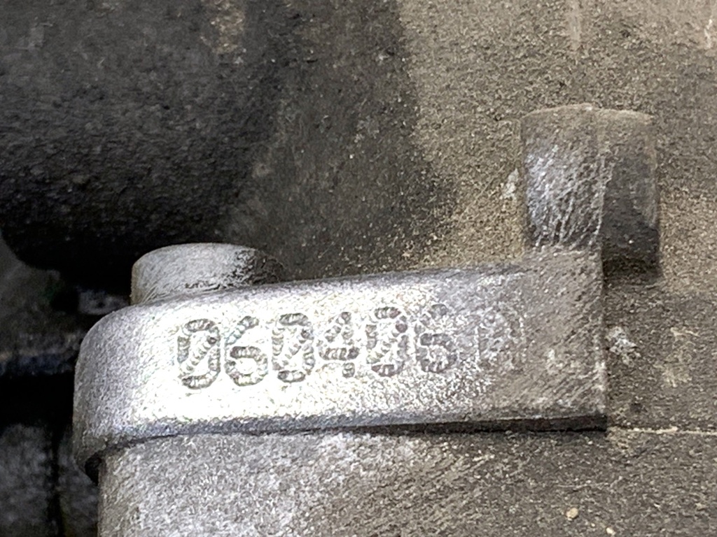 STARK-900101-6