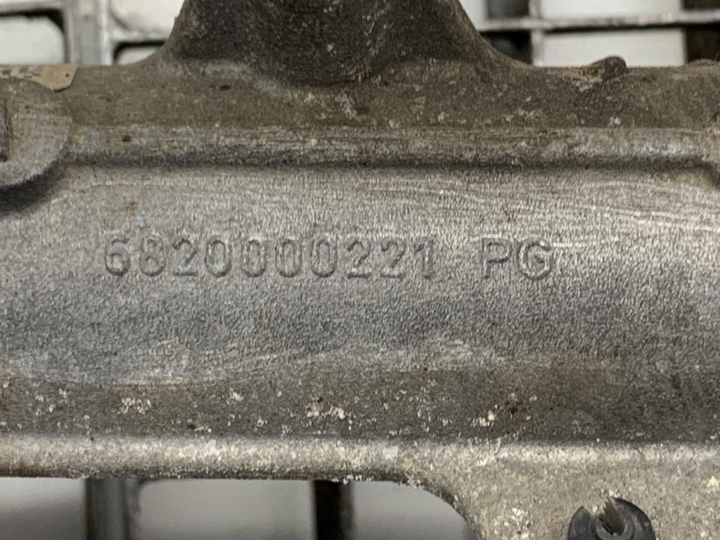 STARK-842491-6