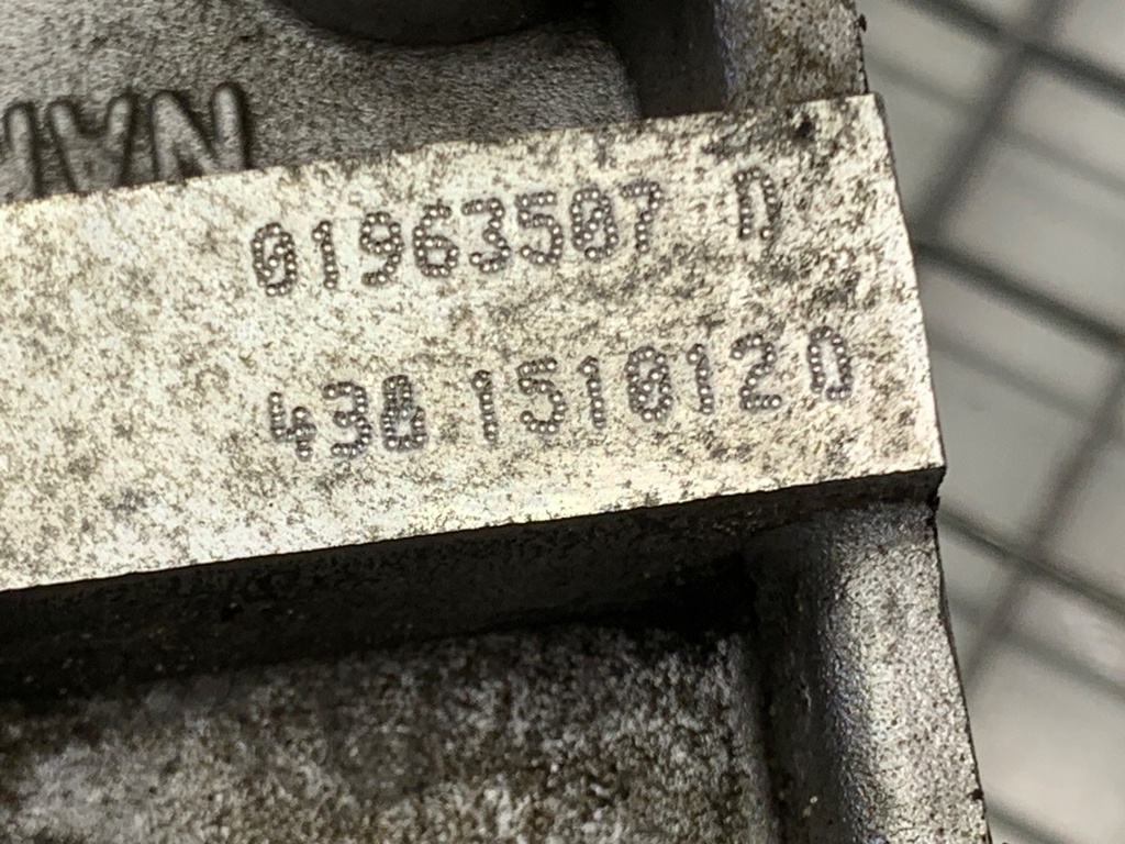 STARK-908677-5