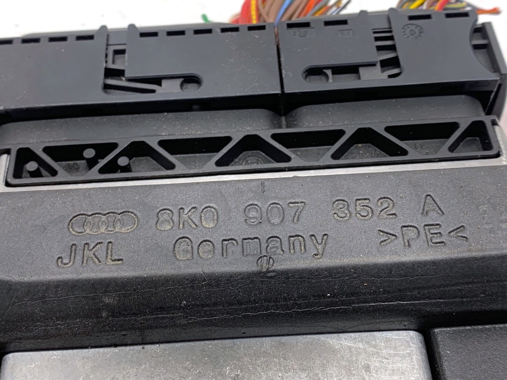 STARK-892553-4