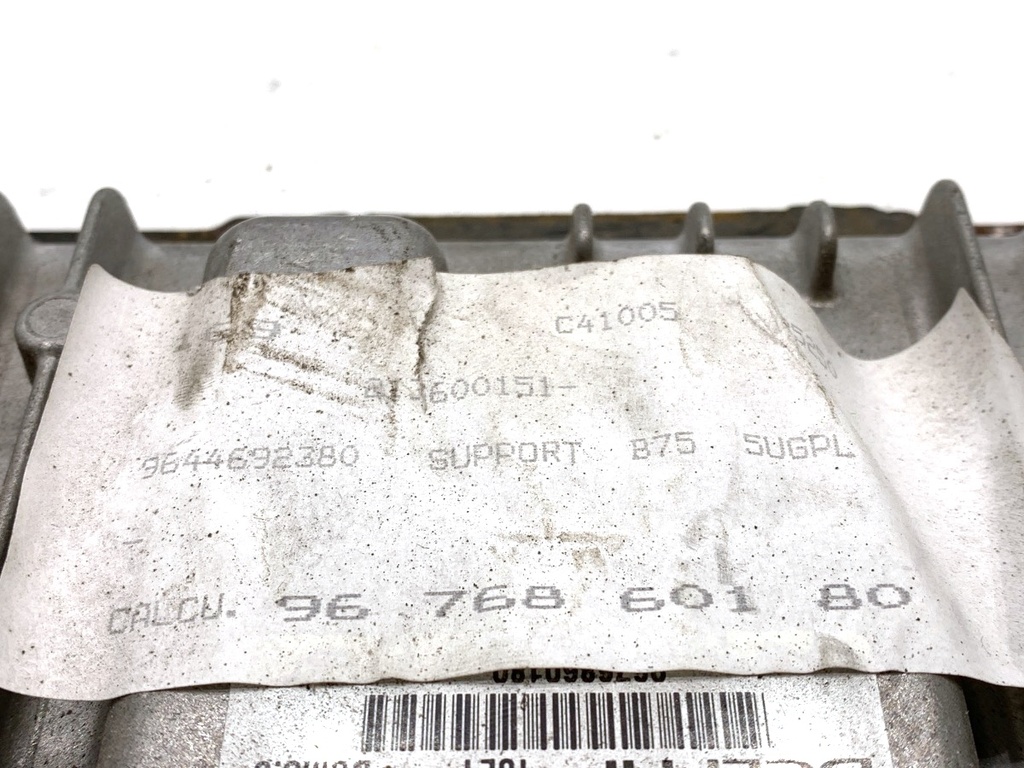 STARK-864492-3