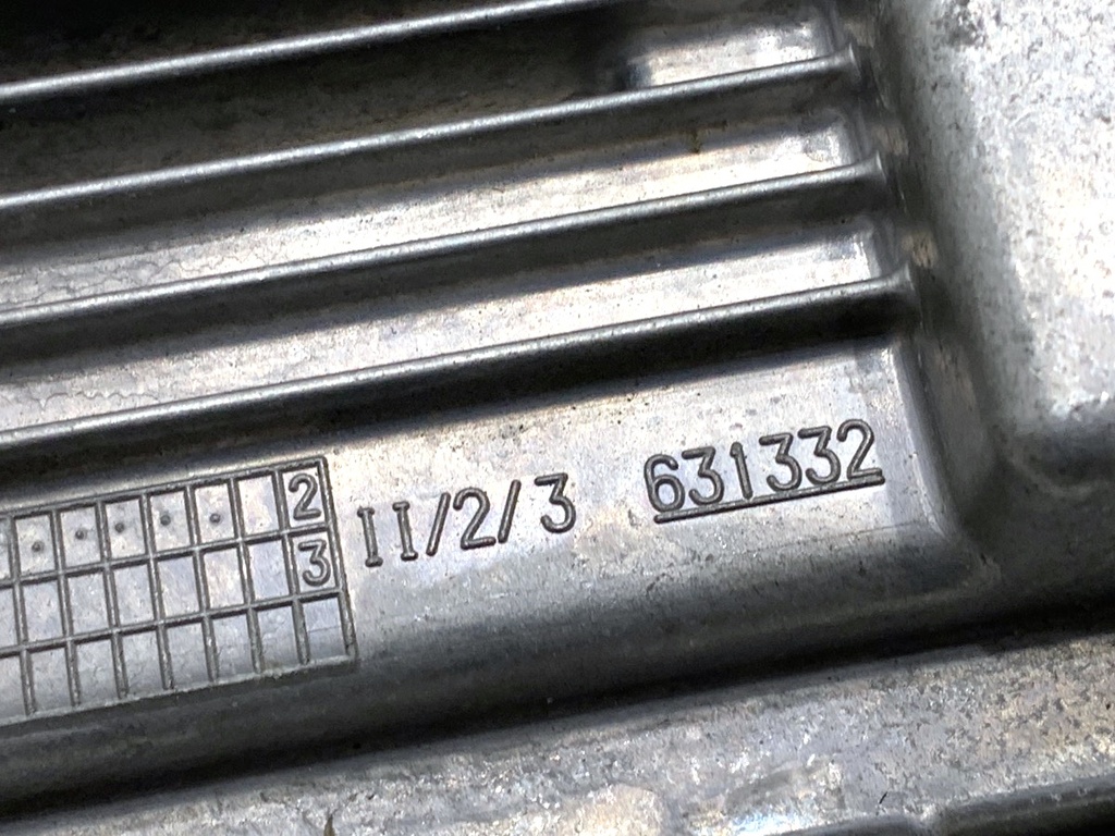 STARK-898222-4