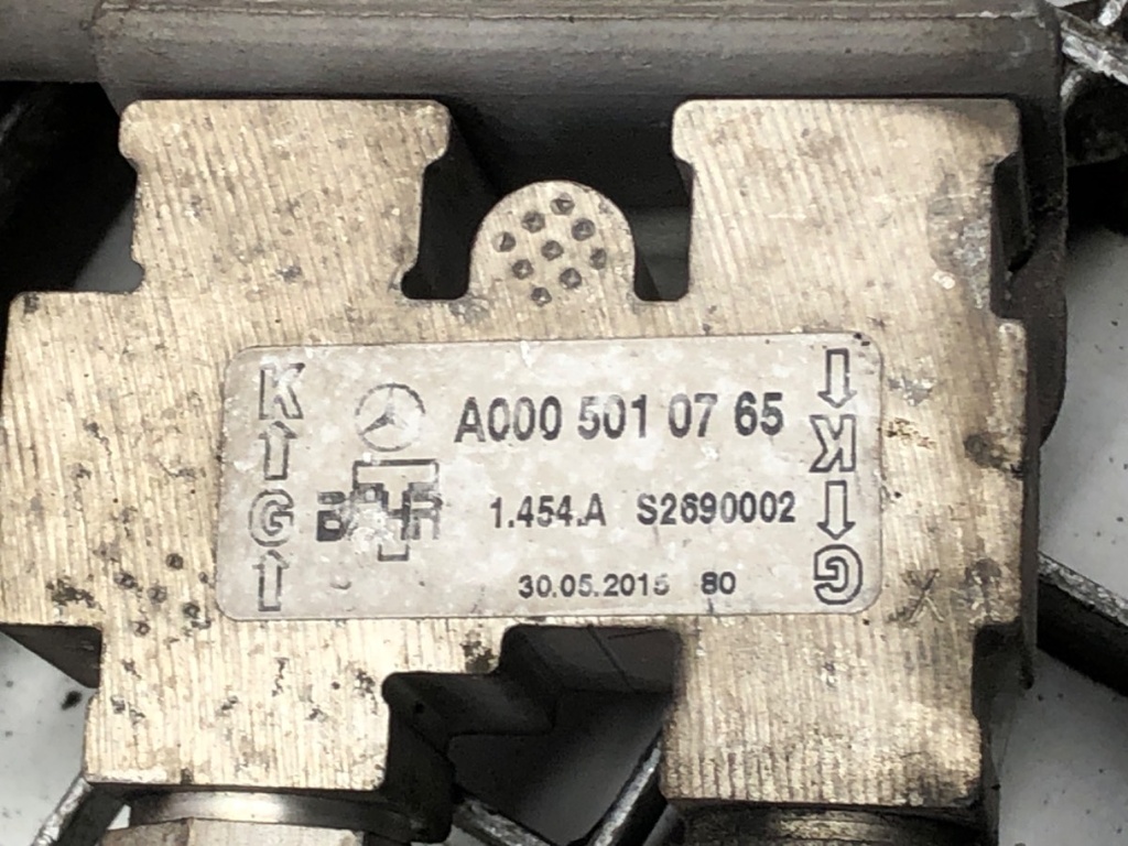 STARK-706047-2