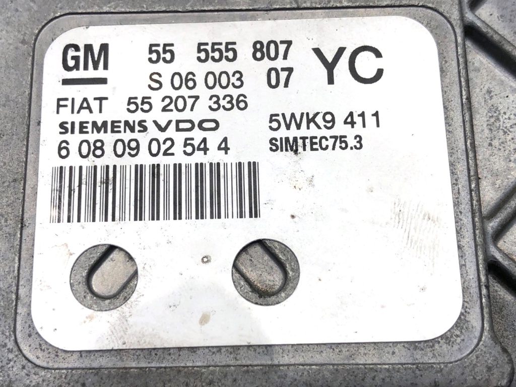 STARK-737983-2