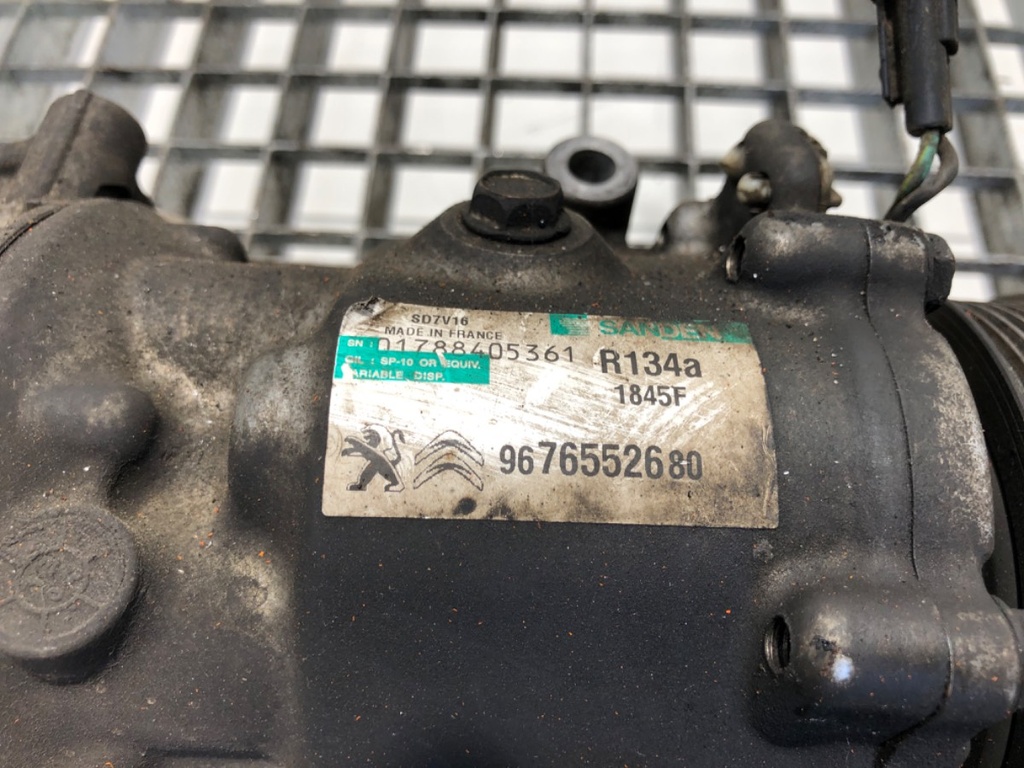 STARK-602353-4