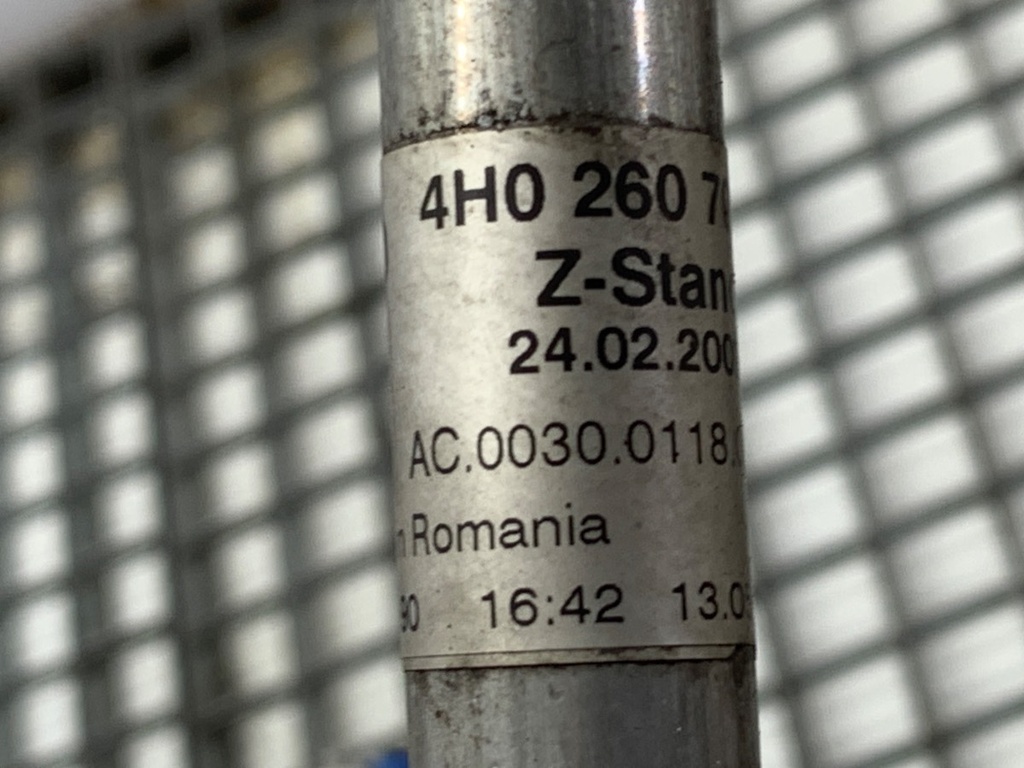 STARK-882736-4