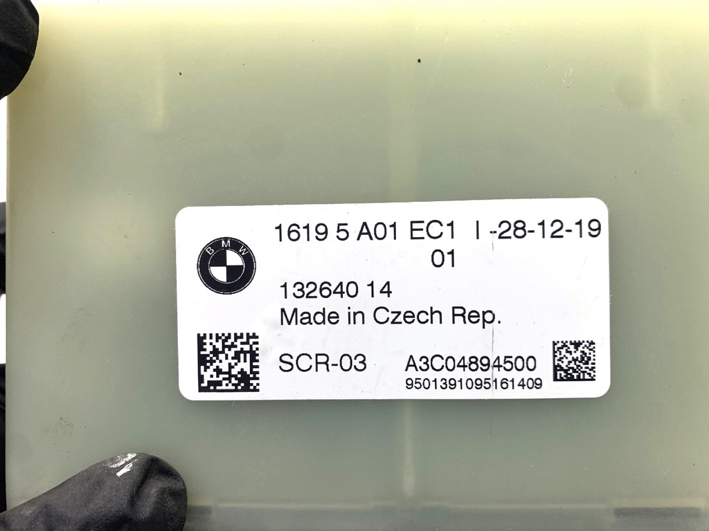 STARK-888120-3
