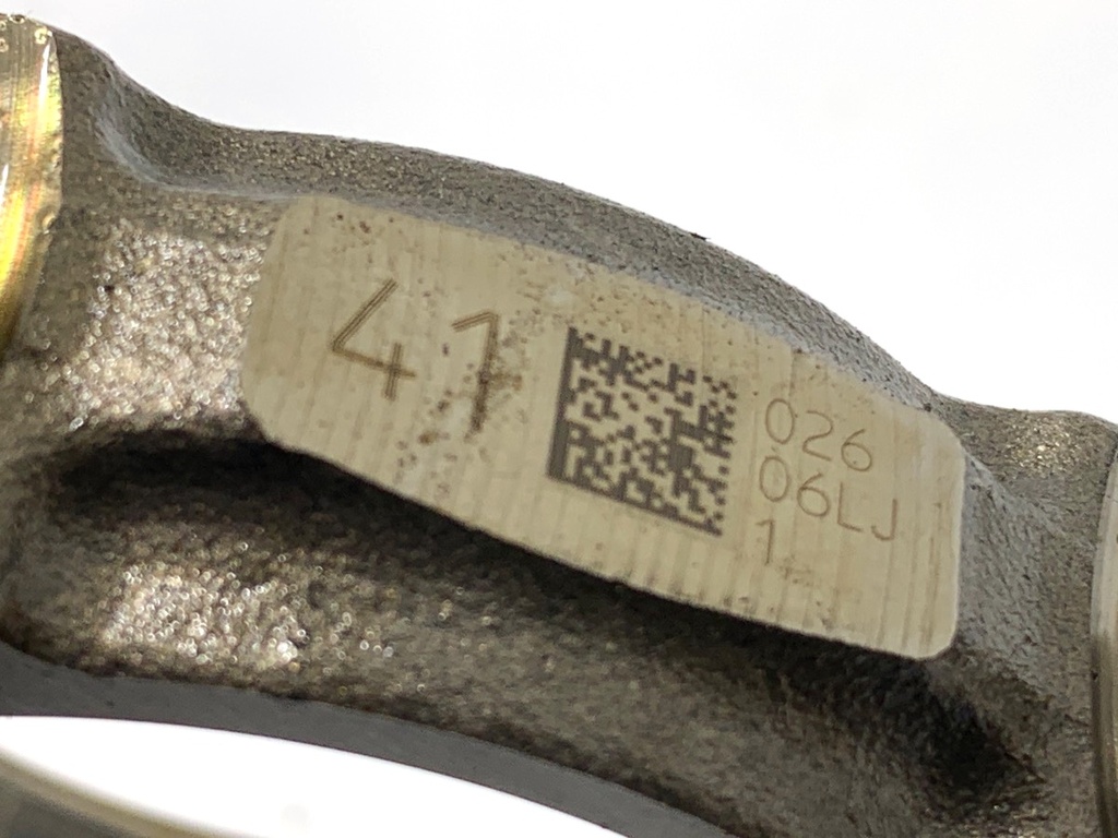 STARK-889972-3