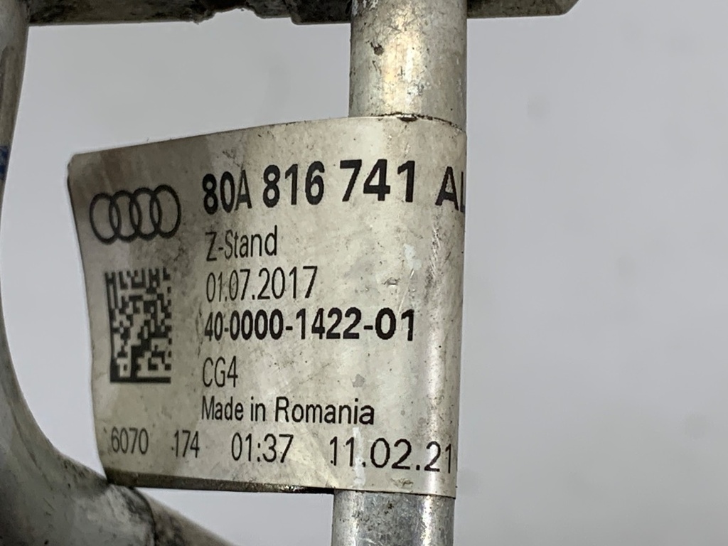 STARK-931525-4