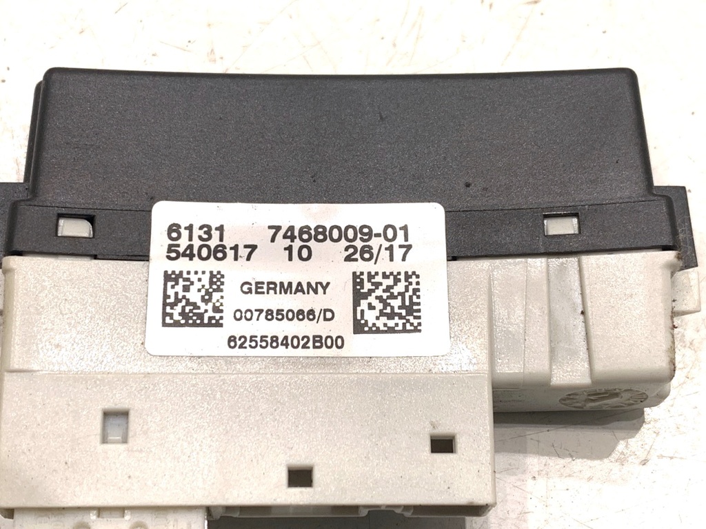 STARK-826239-3