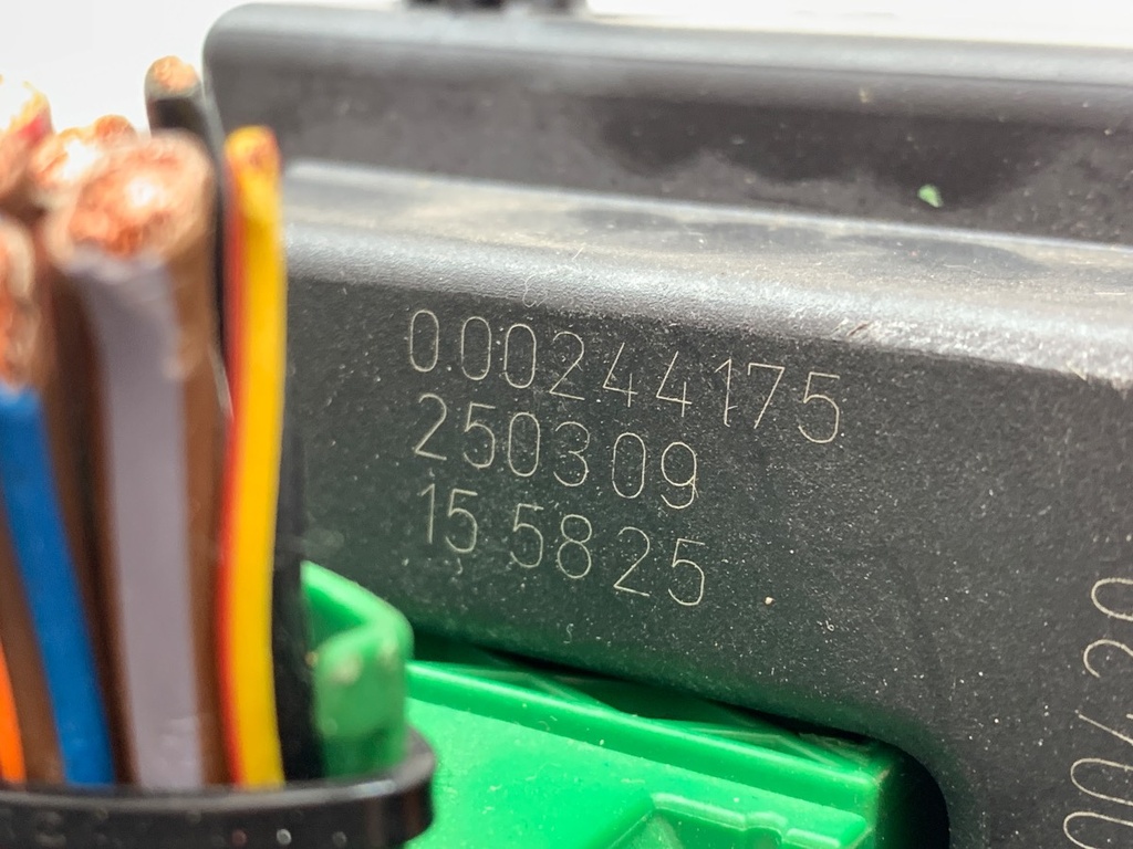 STARK-927799-4