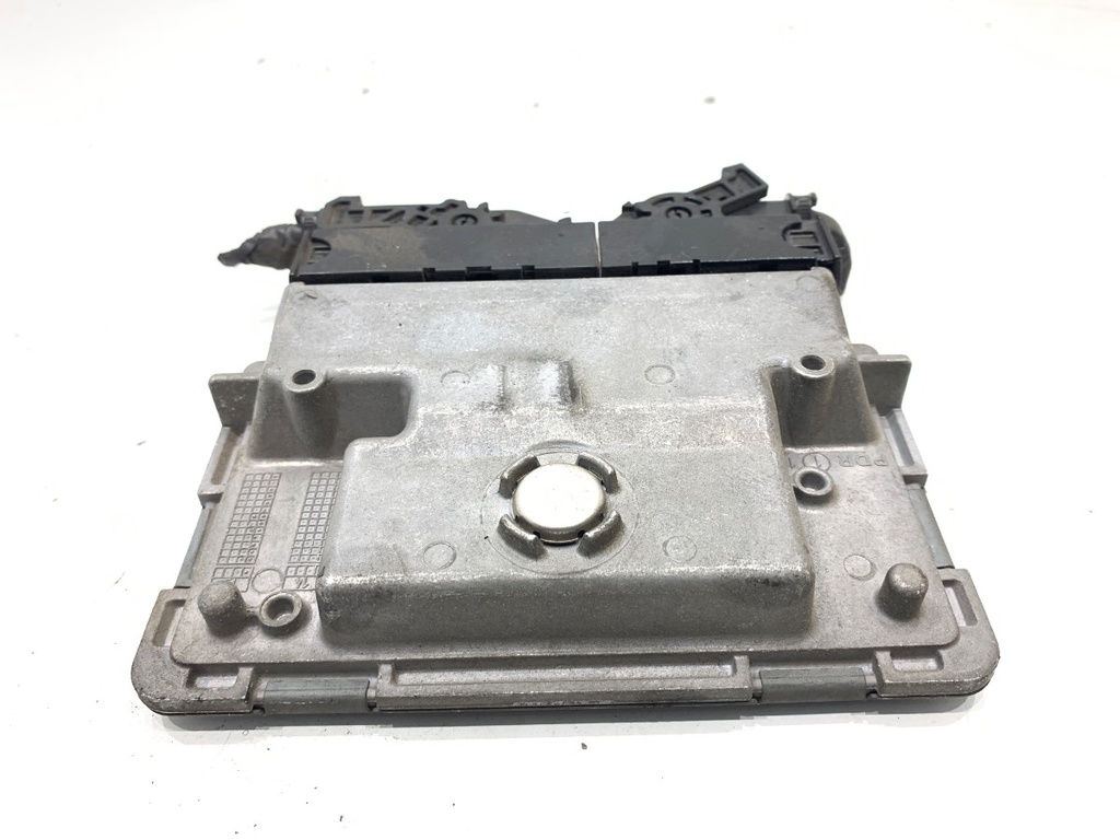 STARK-929904-1