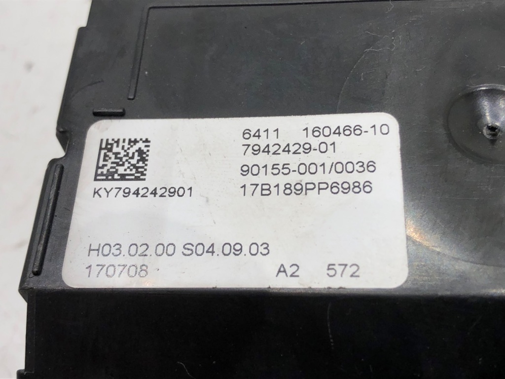 STARK-647931-3