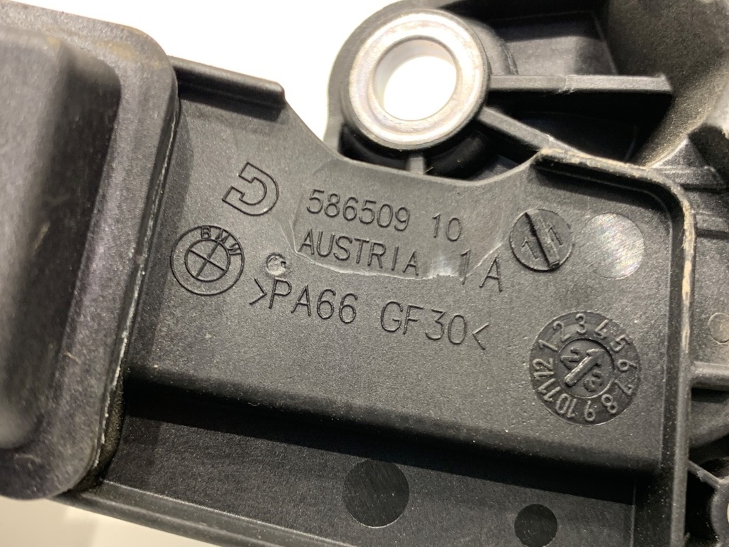 STARK-878892-4