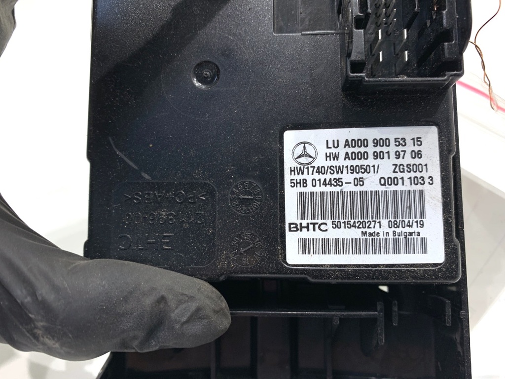 STARK-896590-4