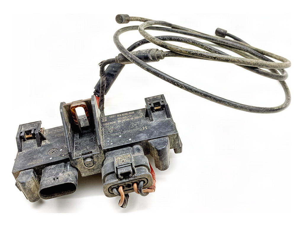 [STARK-937903] Módulo electrónico Audi A4 B9 Avant