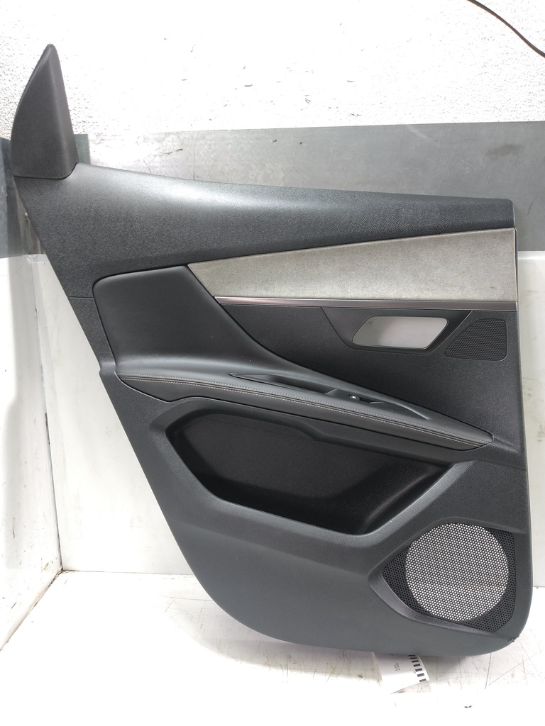 [MTD-535170] Revestimiento de puerta Peugeot 3008 II (2018)