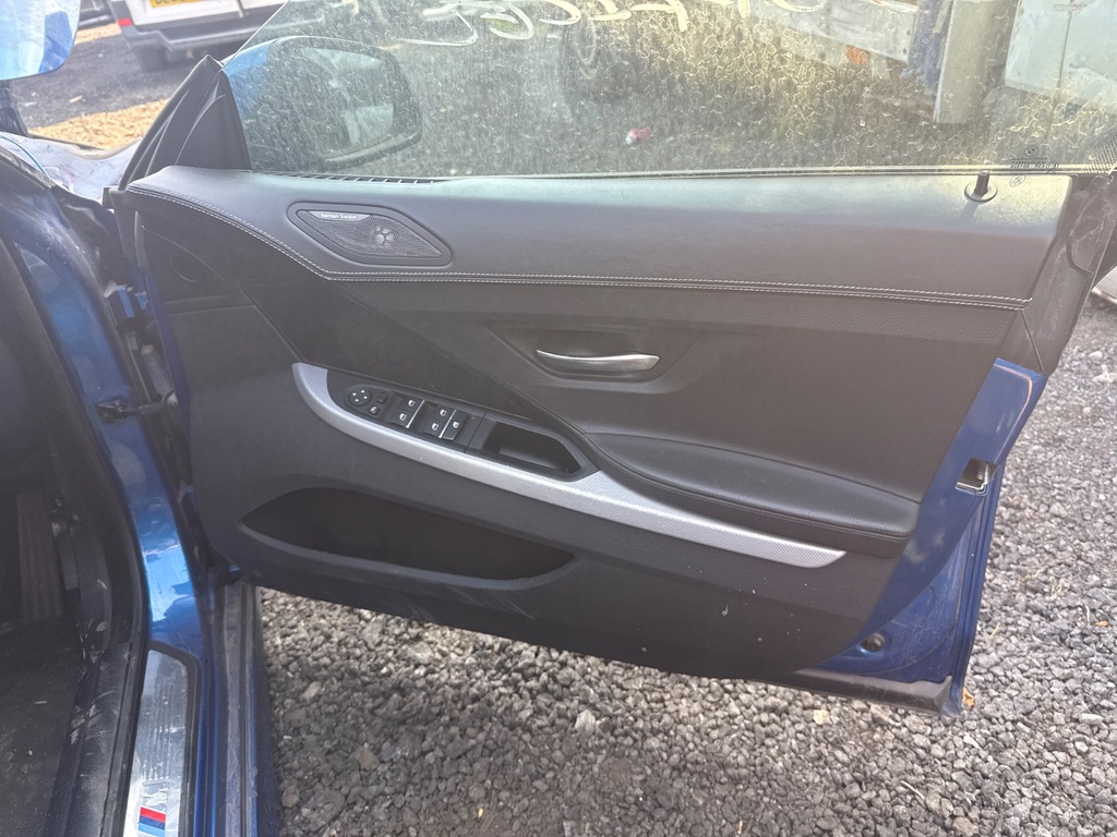 [EPE-118512] Panel interior puerta delantera derecha BMW Serie 6