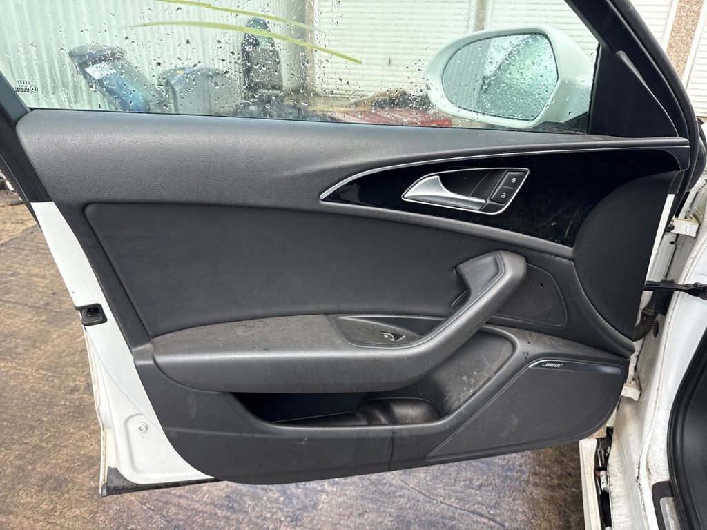 [EPE-107760] Panel interior de puerta delantera izquierda Audi A6 C7