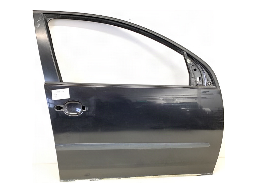 [STARK-942014] Puerta delantera derecha VW Golf V (1K1)