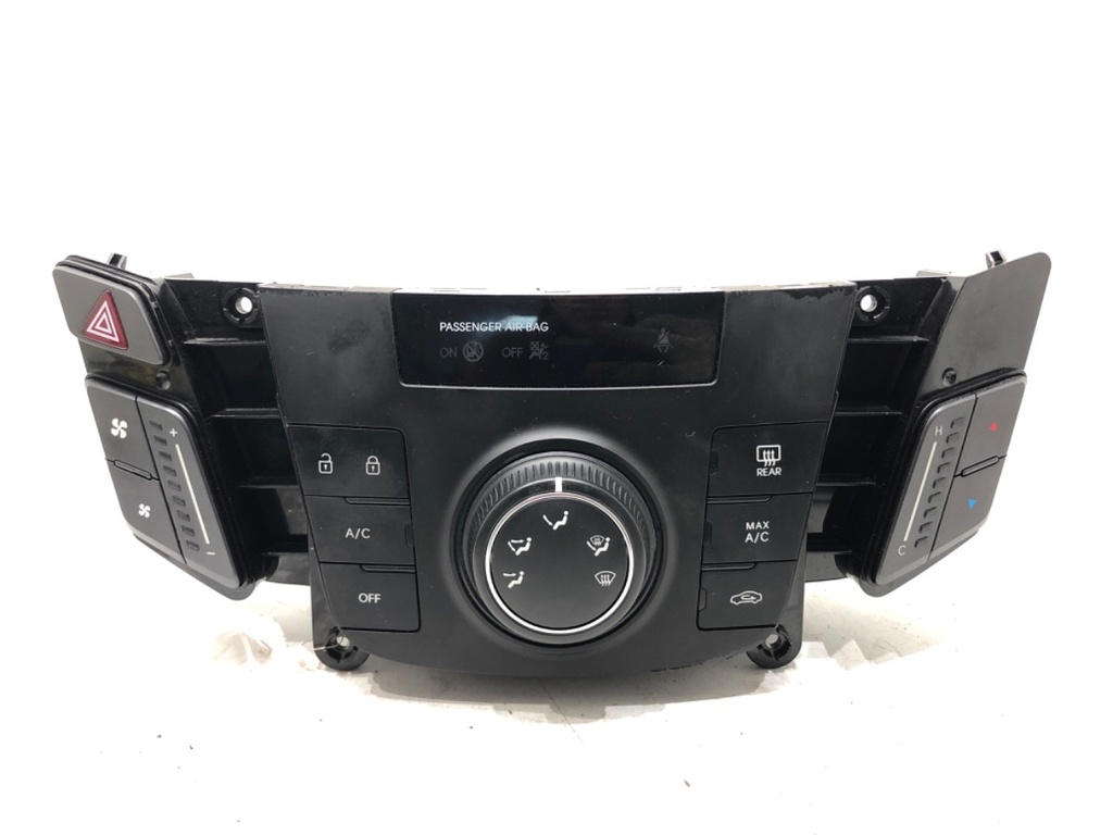 [STARK-639481] Panel de control de climatización Hyundai i40 I