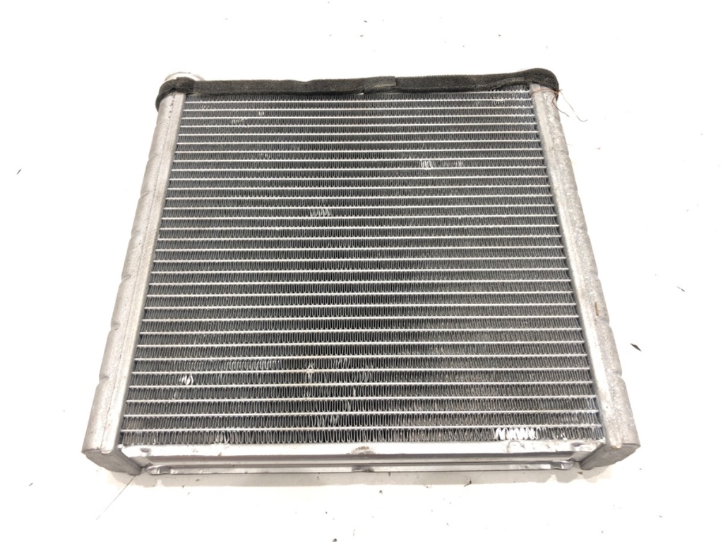 [STARK-597613] Radiador de calefacción SKODA OCTAVIA IV (NX3, NN3)