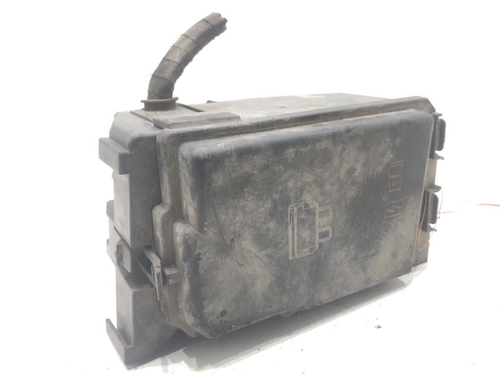 [STARK-765834] Caja de fusibles Skoda Rapid (NH3, NK3, NK6)