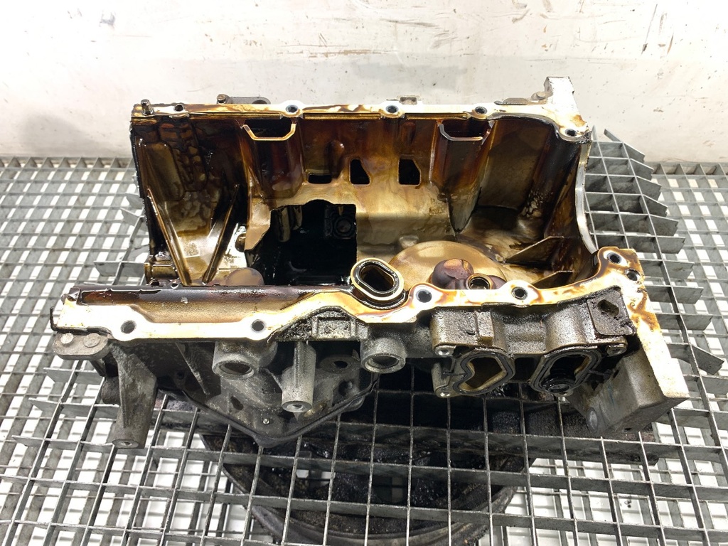 [STARK-777805] Cárter de aceite Nissan Qashqai II (J11)