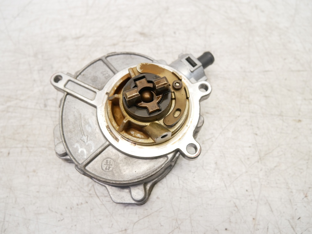 [MTD-406856] Bomba de vacío para Audi A4 B8 A6 C7 A8 D4 3.0 TFSI