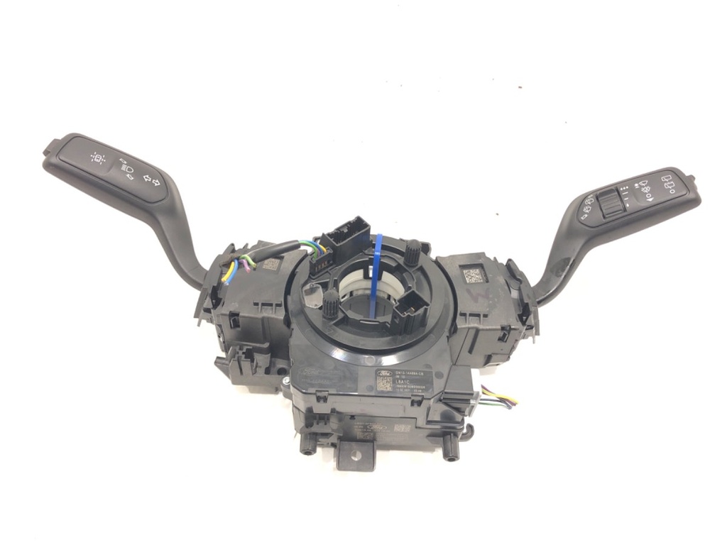 [STARK-662646] Mando combinado de luces para Ford USA Escape IV