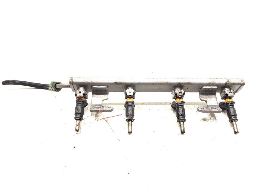 [STARK-722866] Rampa de inyección Dacia Duster (HS_)