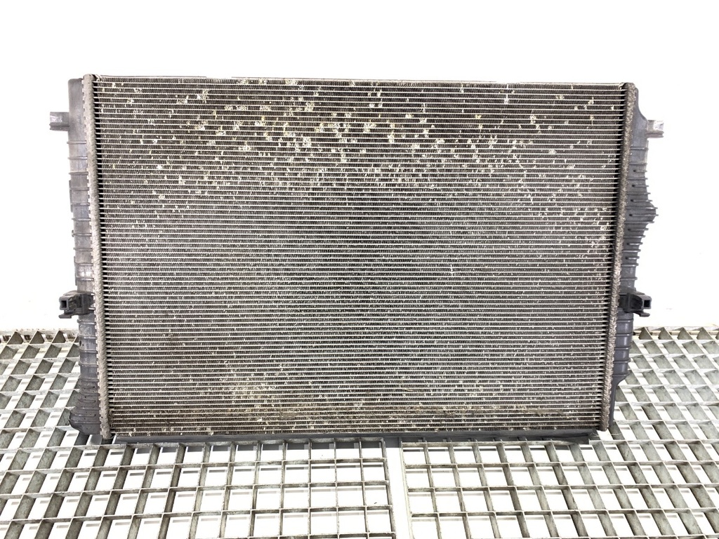 [STARK-804966] Radiador de agua para VW Passat B8